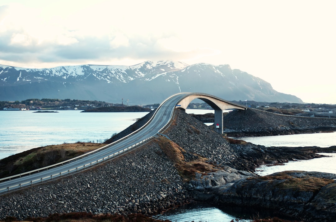 Forsikringsstrategier i Norge: Optimaliser din Bilforsikring